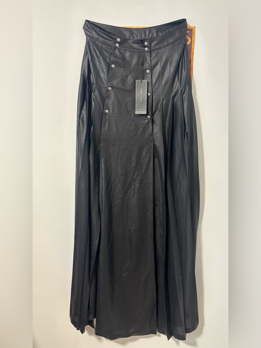 NWT BCBGMaxAzria Black Pleated Maxi Skirt